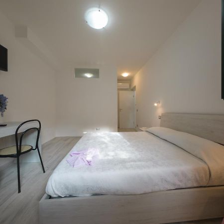 Sorrento Realty Holidays - The Smile Of The Sun 外观 照片