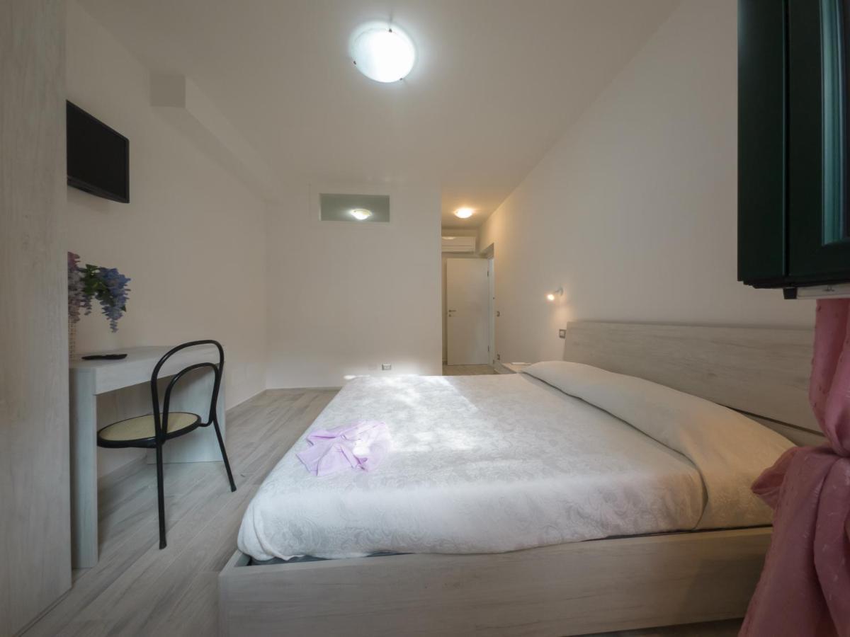 Sorrento Realty Holidays - The Smile Of The Sun 外观 照片
