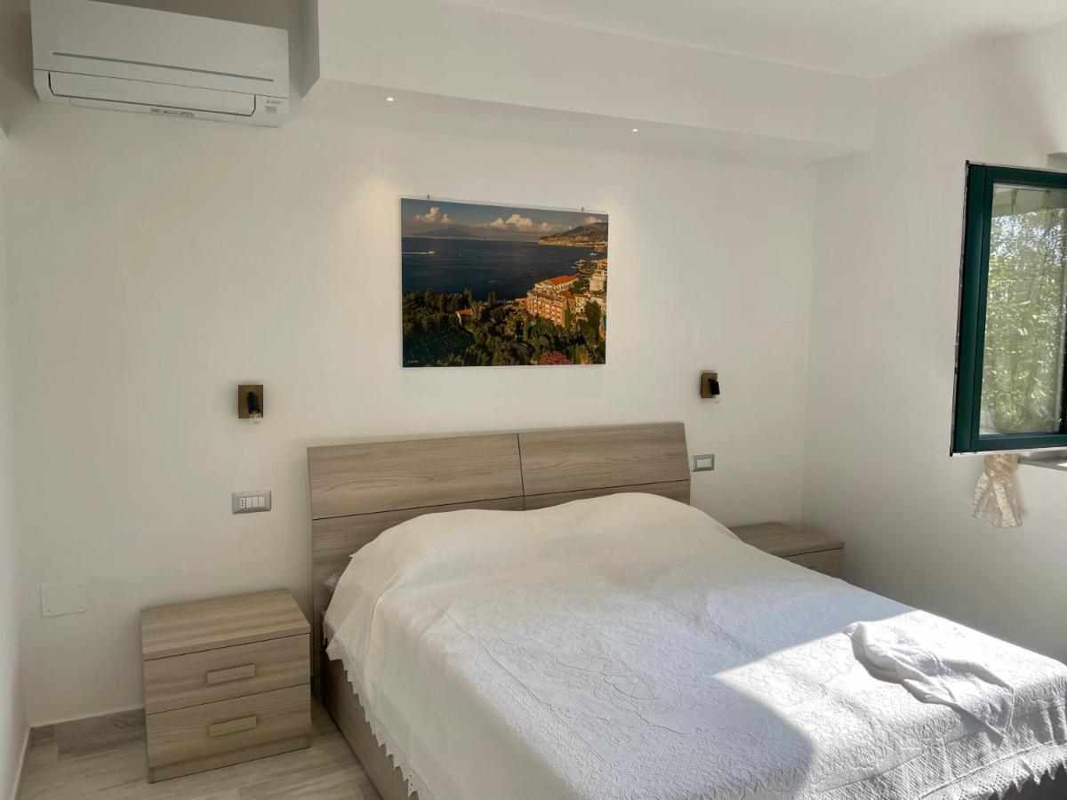 Sorrento Realty Holidays - The Smile Of The Sun 外观 照片